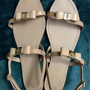 Tory Burch Kailey Flat Sandals with box - Original